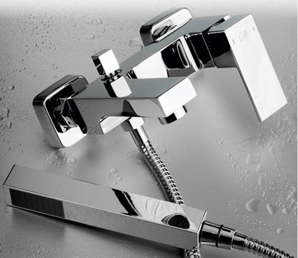 Picture of Malta square wall mount Bath mixer SET