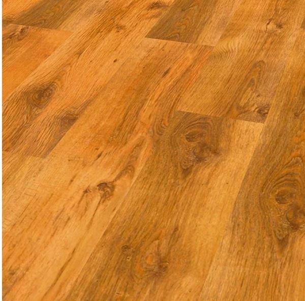 Picture of Kronotex Basic laminated flooring Sutter Oak, 6 mm